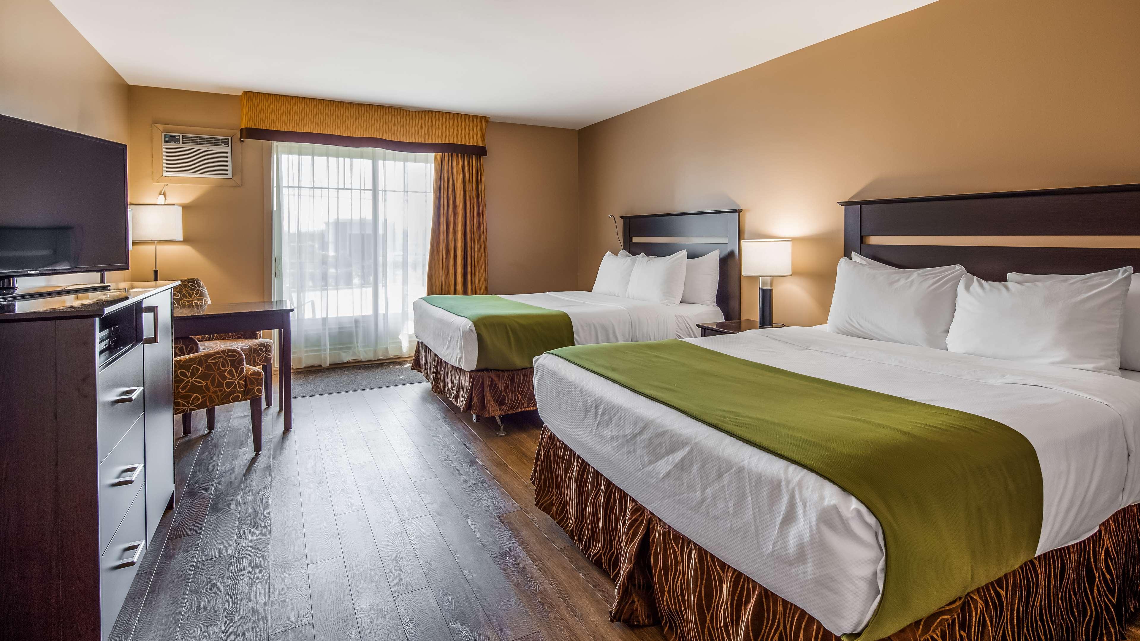 Best Western Plus Mont-Laurier Exterior foto